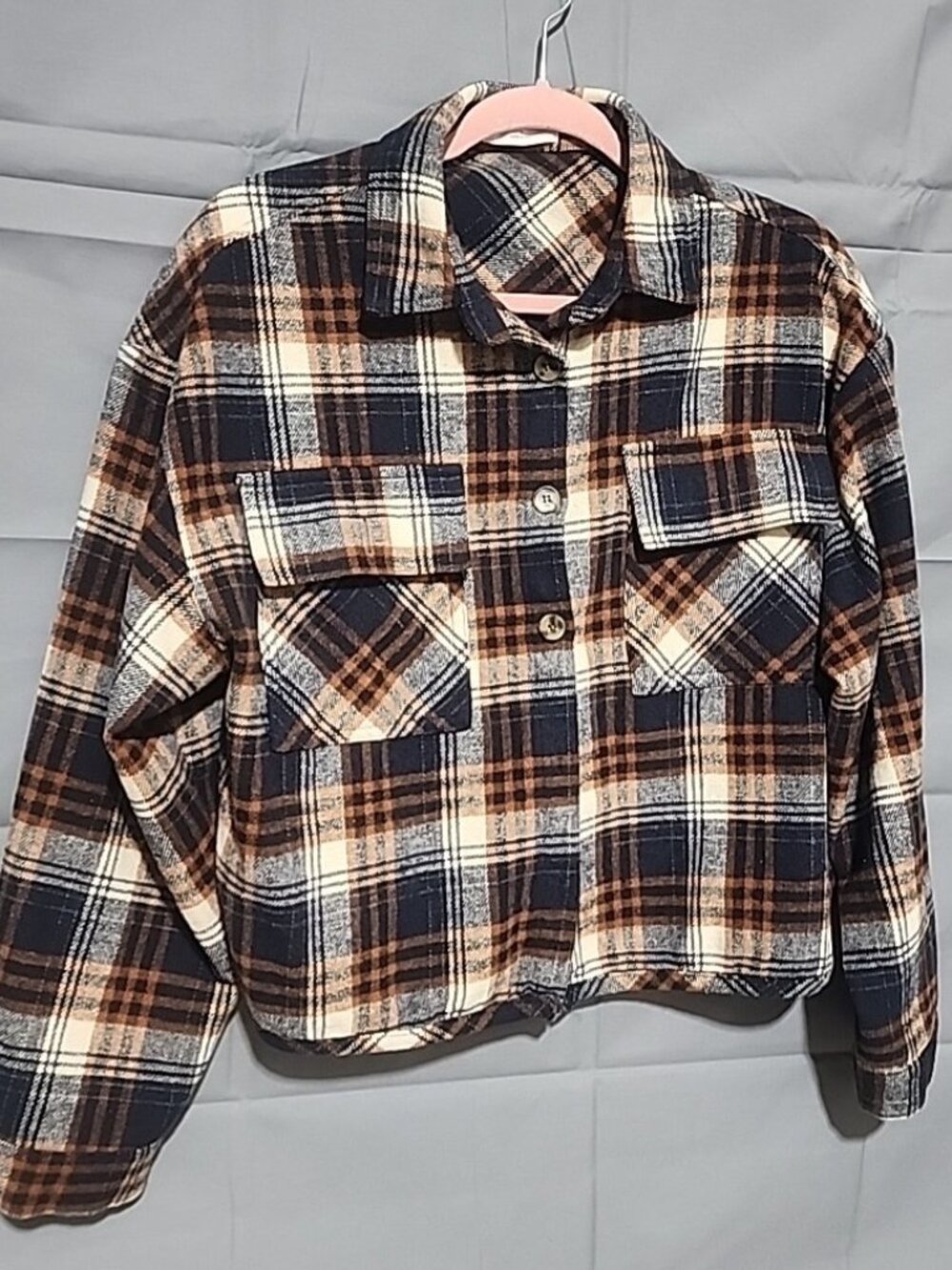Butter Melon Boxy Plaid Flannel Crop Shacket Shirt Women’s Size Small Blue Brown